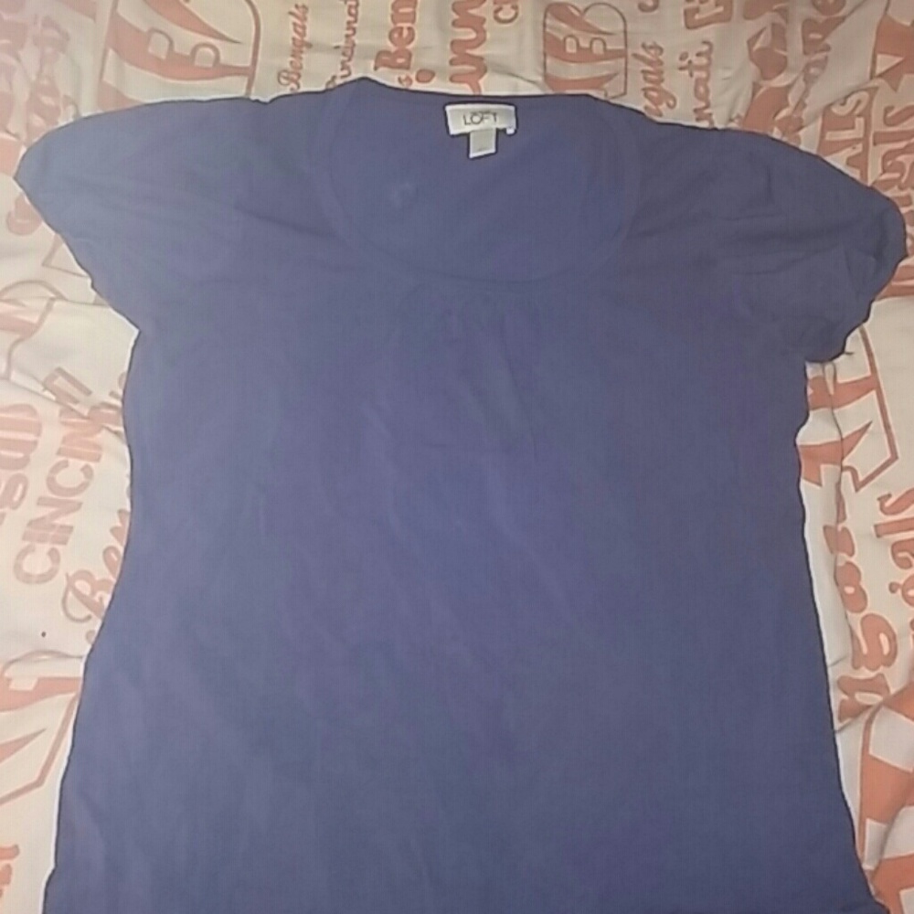 Blue short sleeve shirt